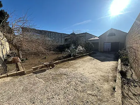 Satılır torpaq sahəsi 16 m²