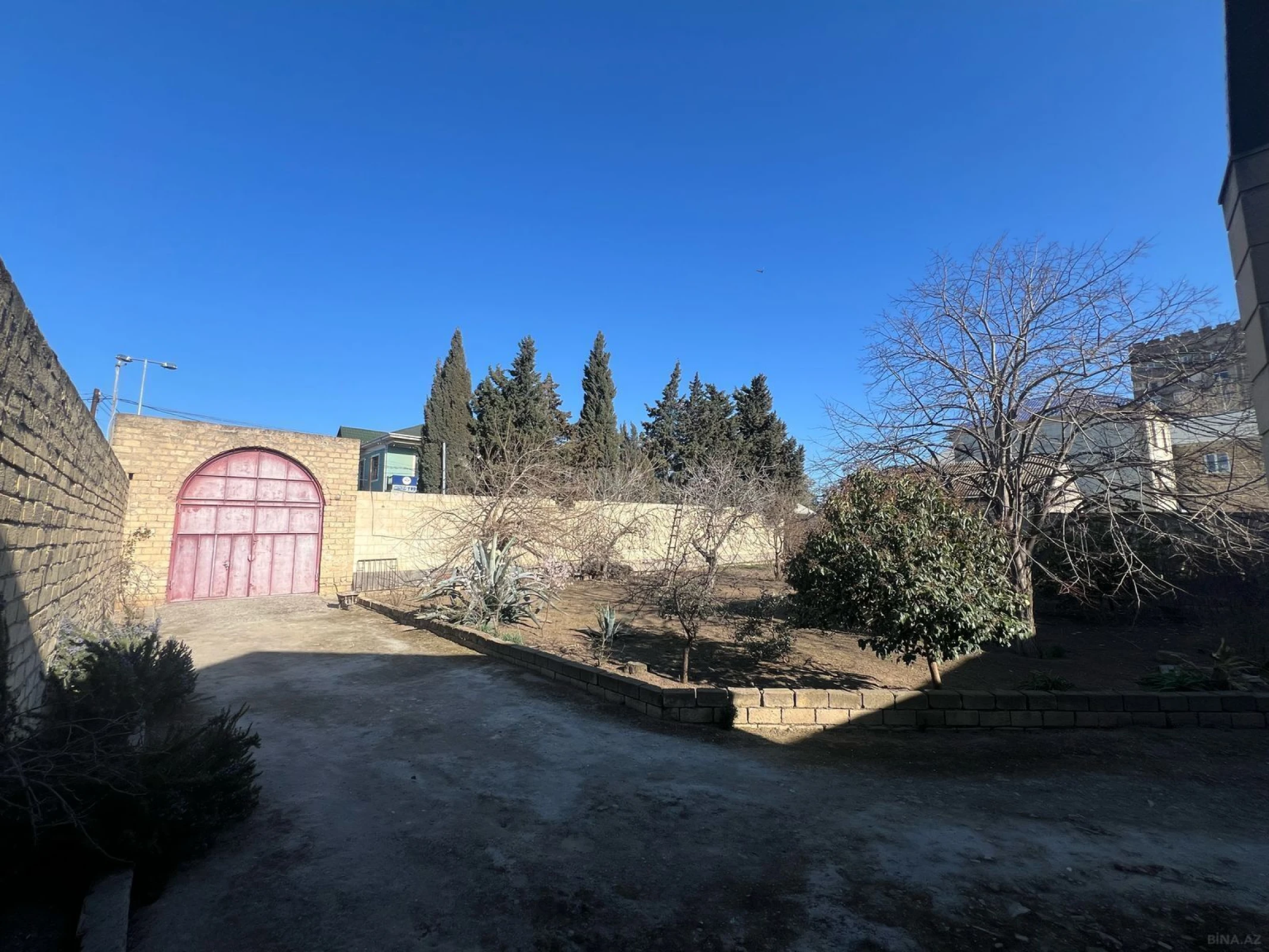 Satılır torpaq sahəsi 16 m²