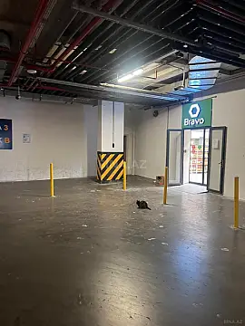 Kirayə verilir 2 otaqlı mənzil 67 m²