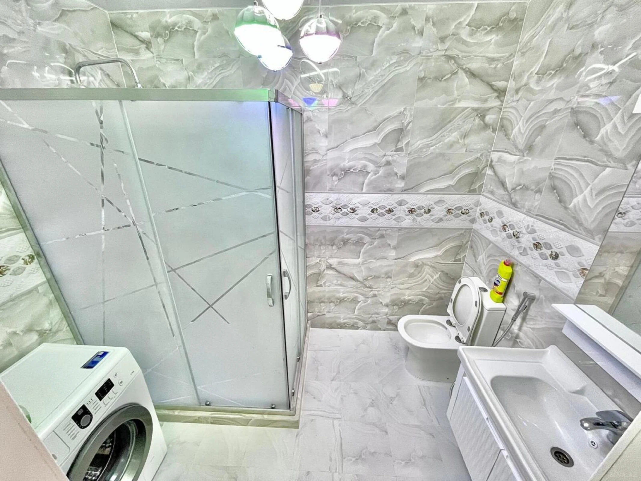 Satılır 2 otaqlı mənzil 60 m²