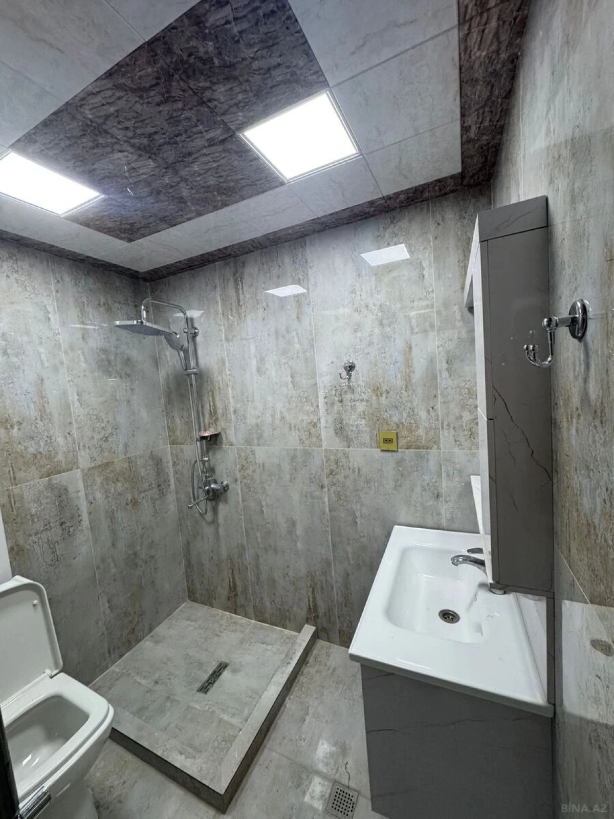 Kirayə verilir obyekt 80 m²