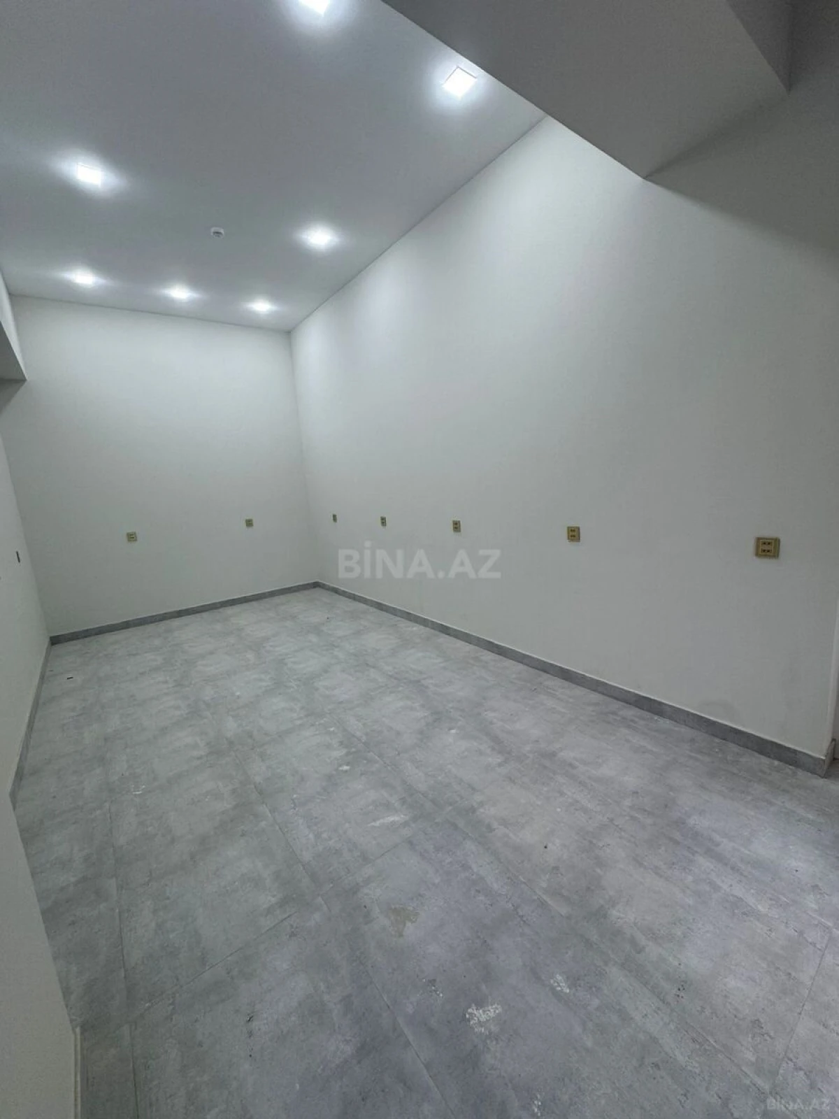 Kirayə verilir obyekt 80 m²