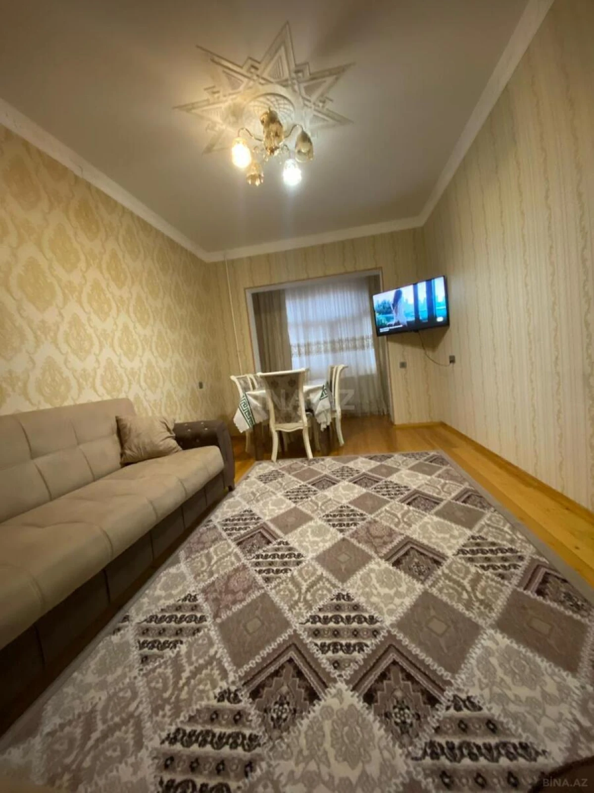 Satılır 2 otaqlı mənzil 65 m²