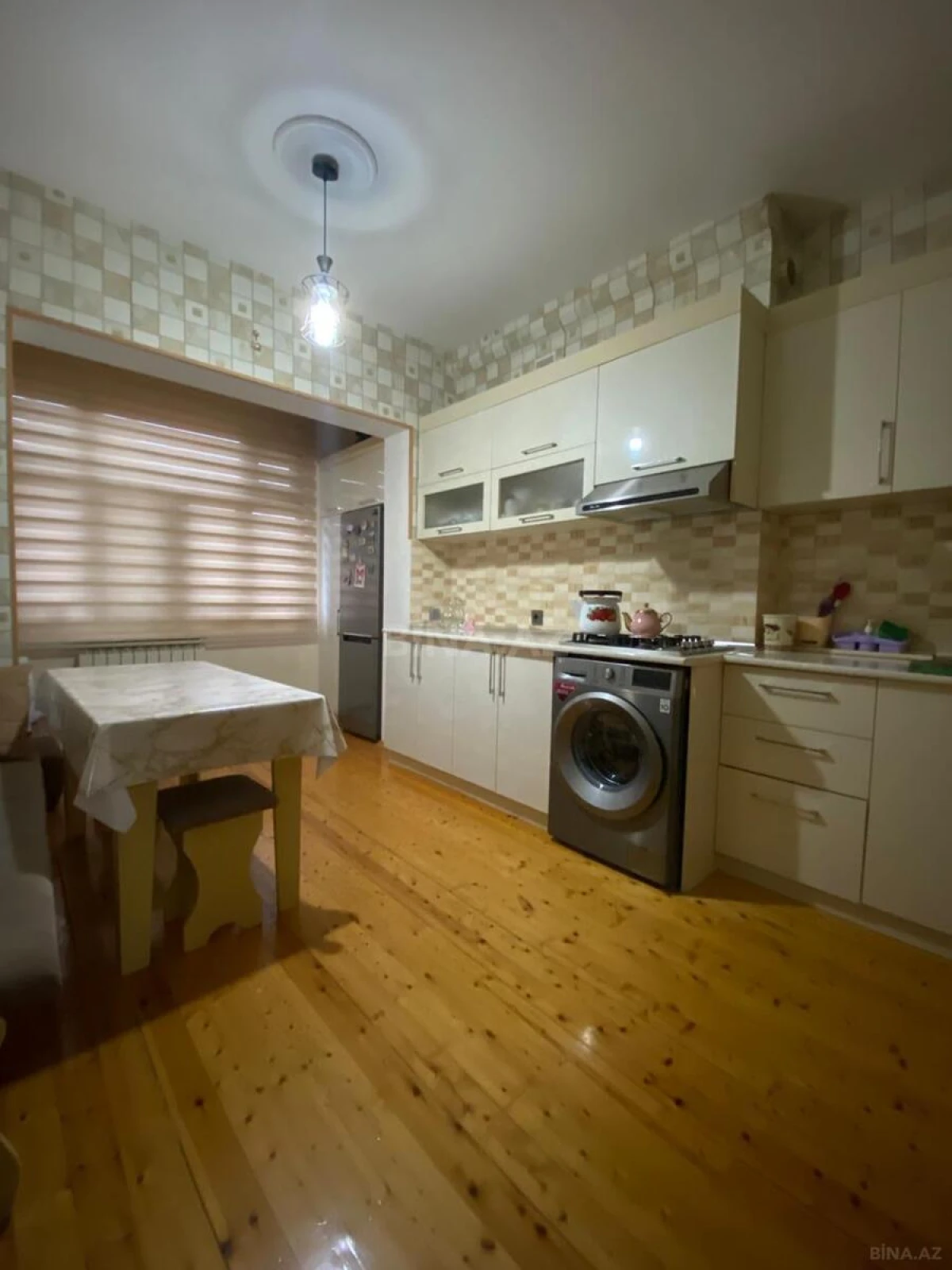 Satılır 2 otaqlı mənzil 65 m²