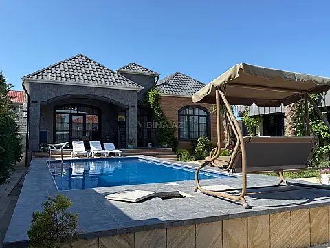 Kirayə verilir 4 otaqlı həyət evi 250 m² — Bakı, Mərdəkan 4 otaq 250.00 m²