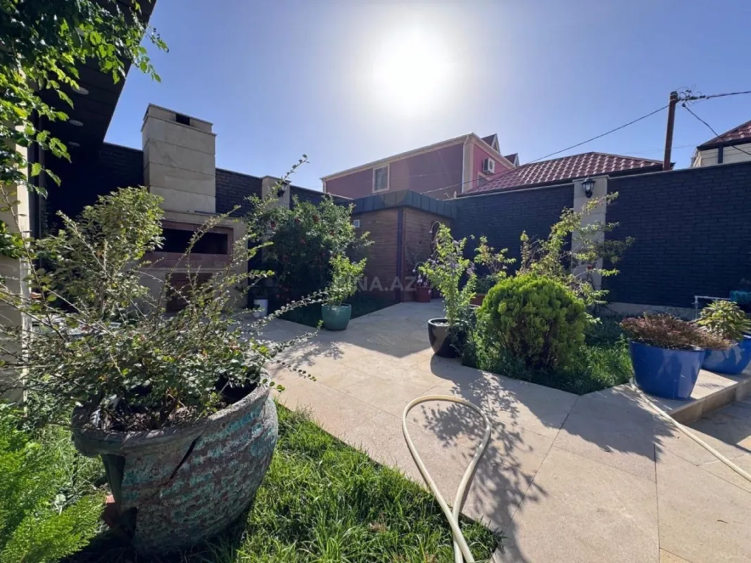 Kirayə verilir 4 otaqlı həyət evi 250 m²