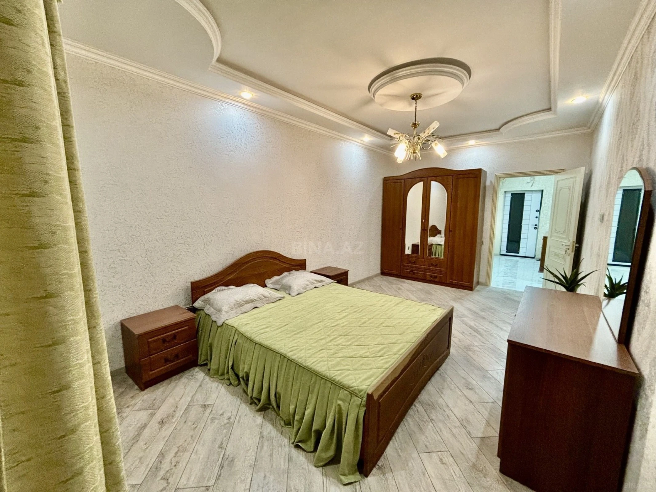 Kirayə verilir 3 otaqlı mənzil 100 m²