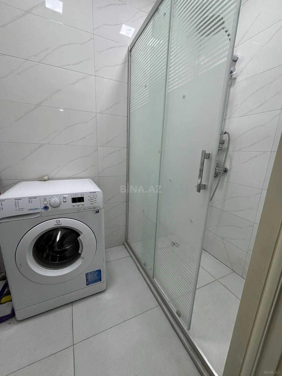 Kirayə verilir 3 otaqlı mənzil 100 m²
