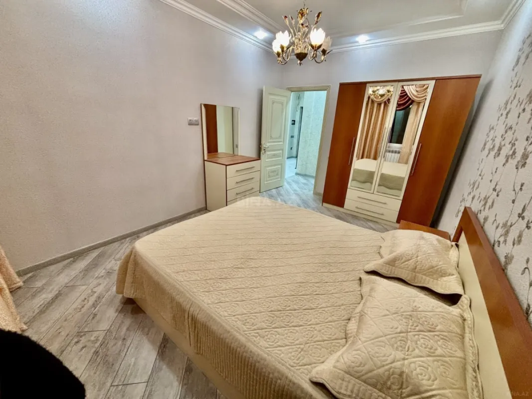 Kirayə verilir 3 otaqlı mənzil 100 m²
