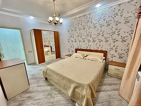 Kirayə verilir 3 otaqlı mənzil 100 m²