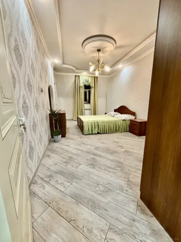 Kirayə verilir 3 otaqlı mənzil 100 m²