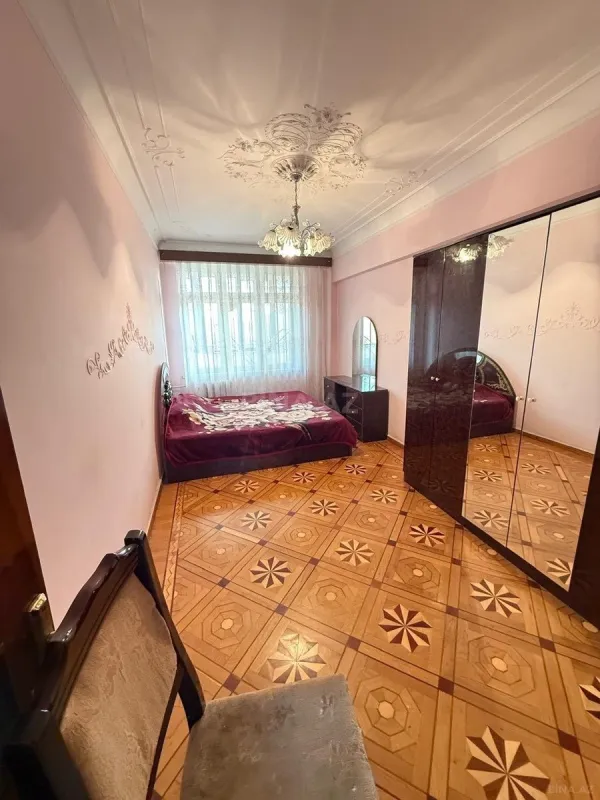 Kirayə verilir 3 otaqlı mənzil 75 m²