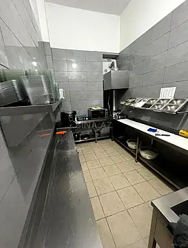 Kirayə verilir obyekt 60 m²