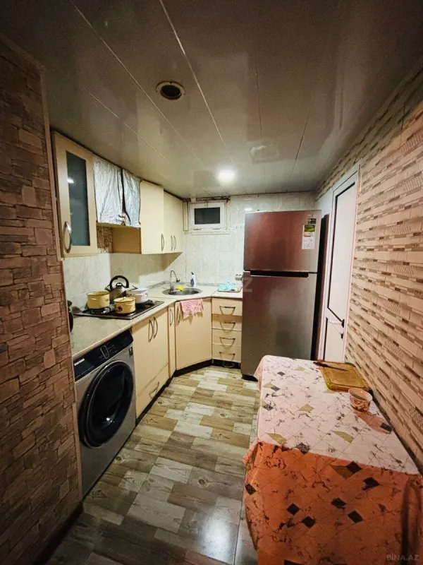 Satılır 3 otaqlı mənzil 52 m²