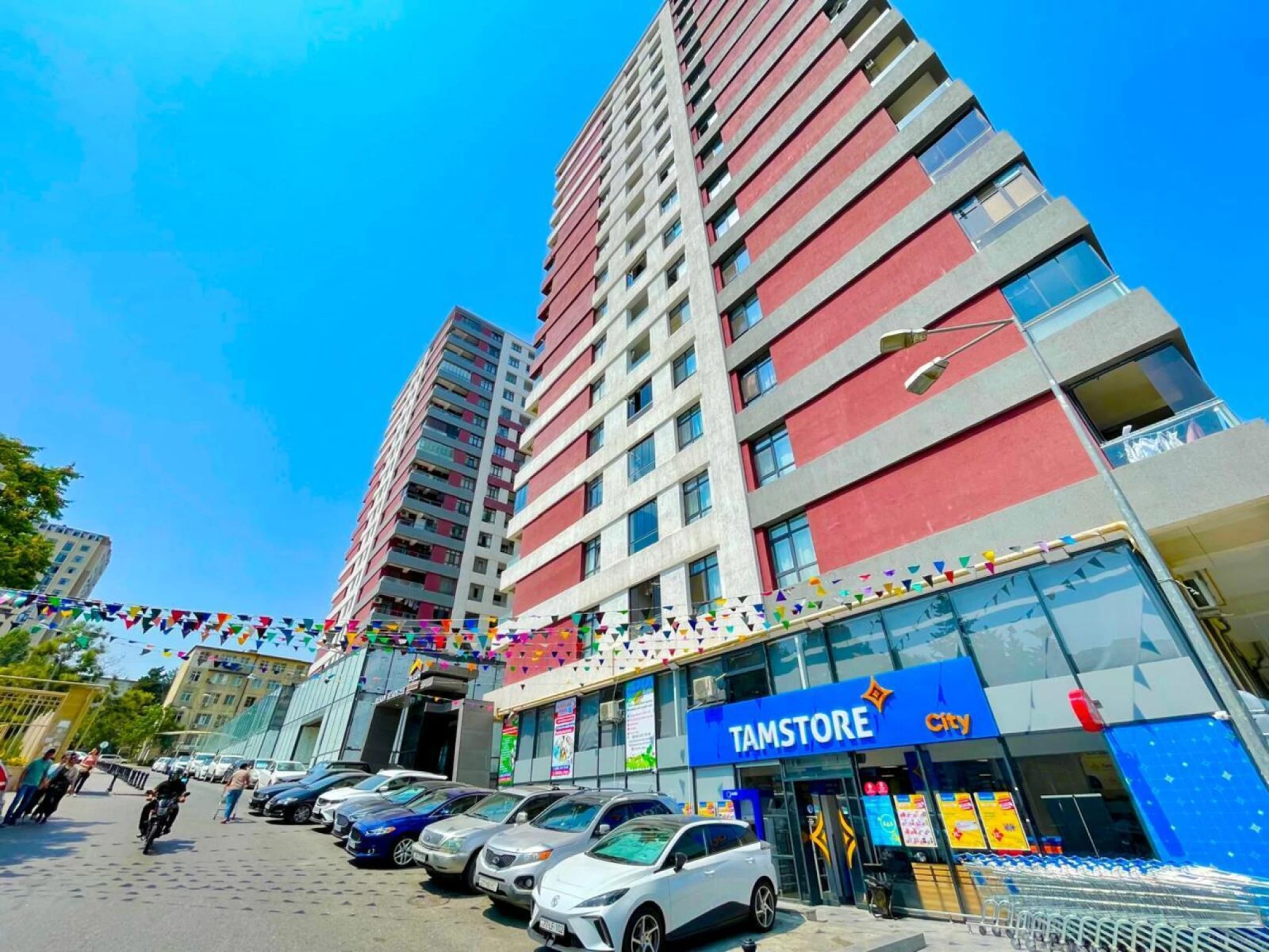 Kirayə verilir 2 otaqlı mənzil 60 m²