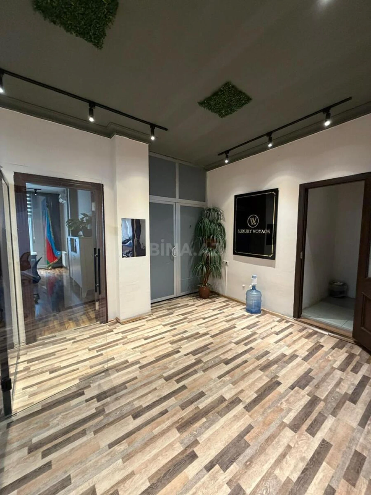 Kirayə verilir 3 otaqlı ofis 80 m²