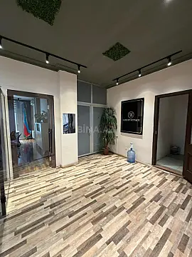 Kirayə verilir 3 otaqlı ofis 80 m²