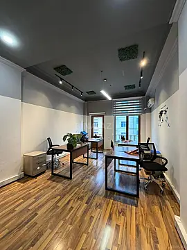Kirayə verilir 3 otaqlı ofis 80 m²