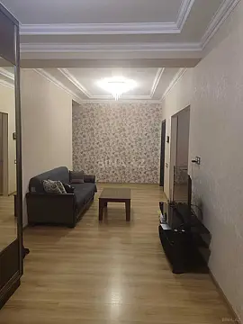 Satılır 3 otaqlı mənzil 110 m²