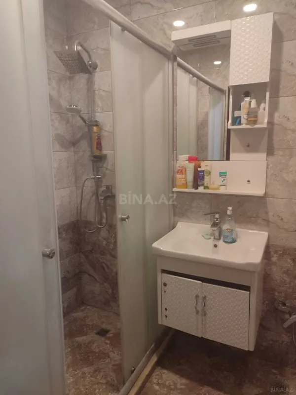 Satılır 3 otaqlı mənzil 110 m²