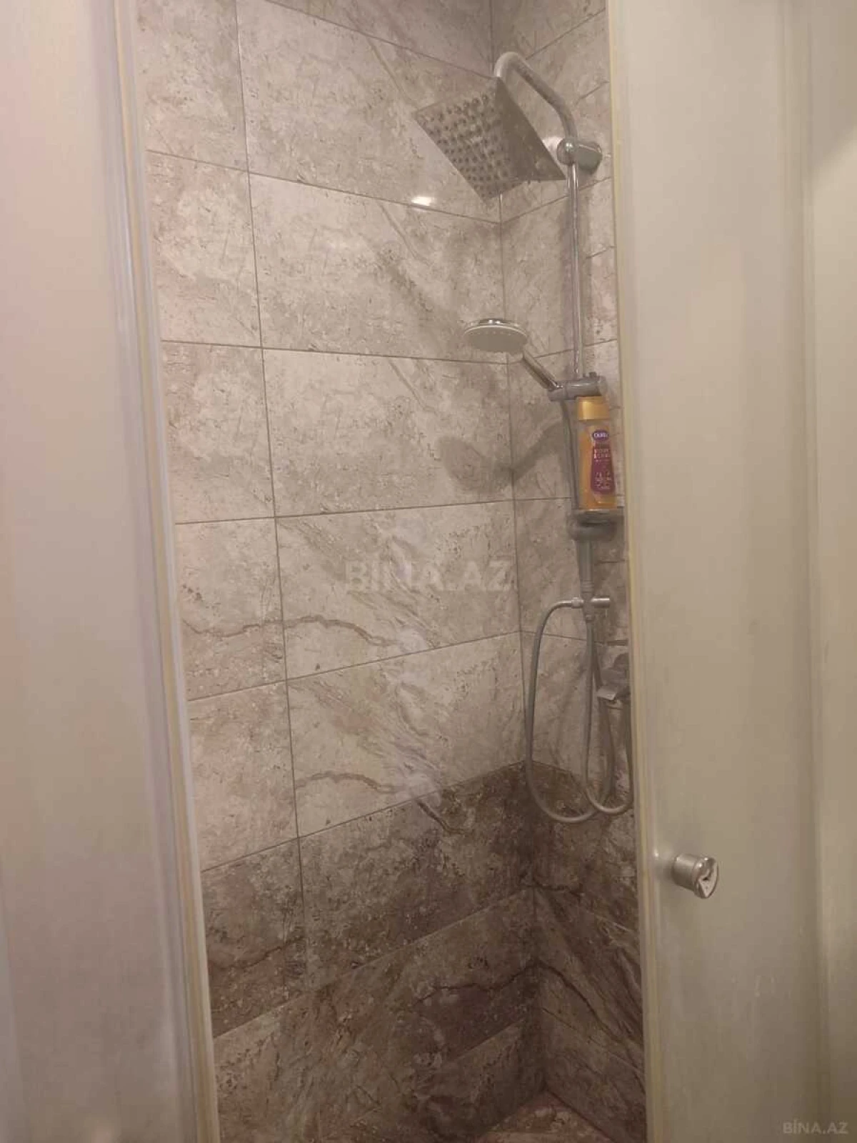 Satılır 3 otaqlı mənzil 110 m²