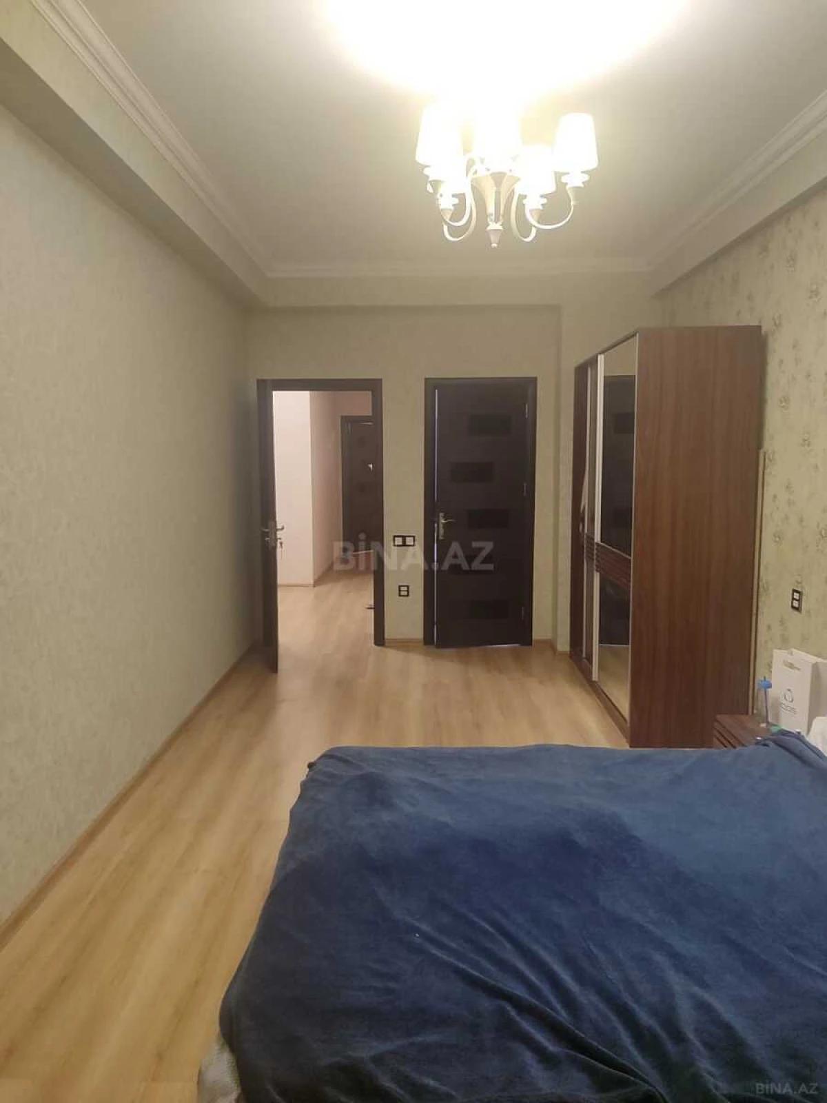 Satılır 3 otaqlı mənzil 110 m²