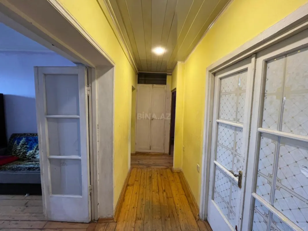 Kirayə verilir 2 otaqlı mənzil 65 m²