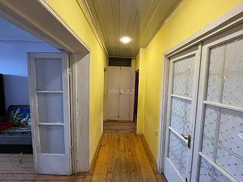 Kirayə verilir 2 otaqlı mənzil 65 m²