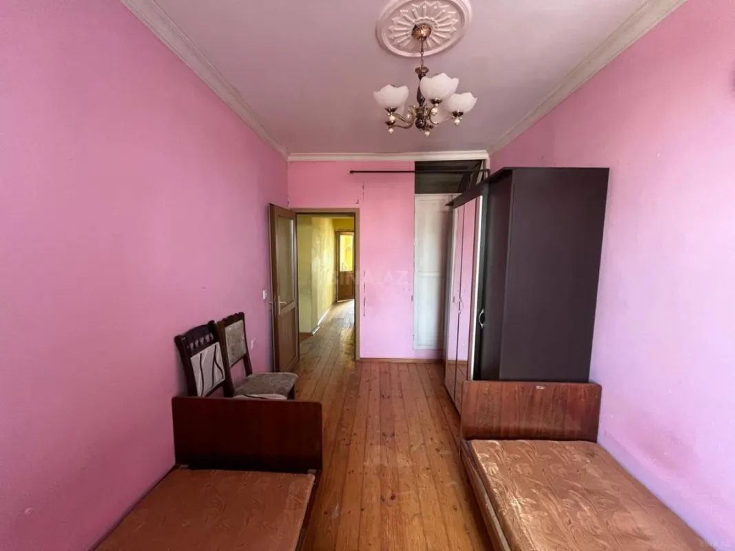 Kirayə verilir 2 otaqlı mənzil 65 m²