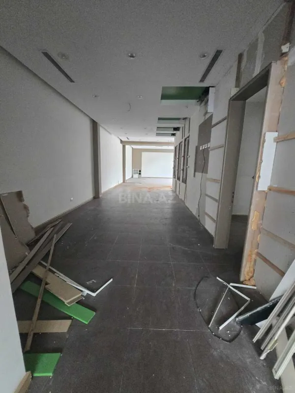 Kirayə verilir obyekt 220 m²