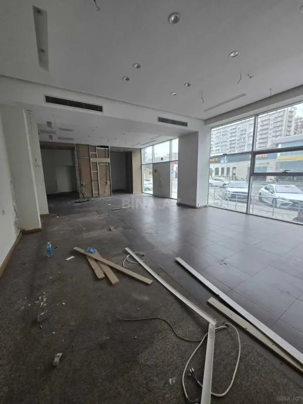 Kirayə verilir obyekt 220 m²