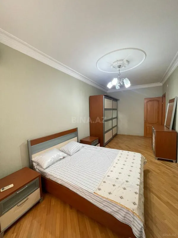Kirayə verilir 3 otaqlı mənzil 170 m²