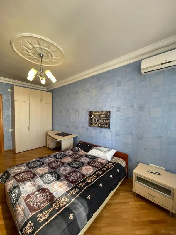 Kirayə verilir 3 otaqlı mənzil 170 m²