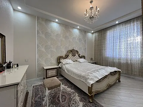 Satılır 4 otaqlı həyət evi 120 m²