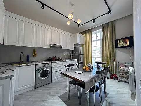 Satılır 4 otaqlı həyət evi 120 m²