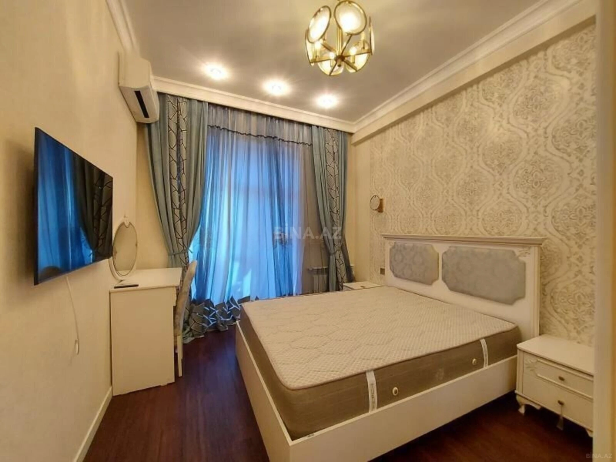 Kirayə verilir 2 otaqlı mənzil 65 m²