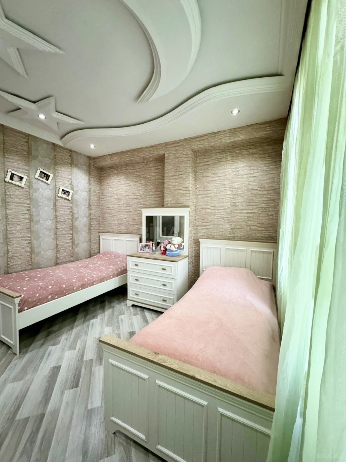 Satılır 3 otaqlı mənzil 115 m²