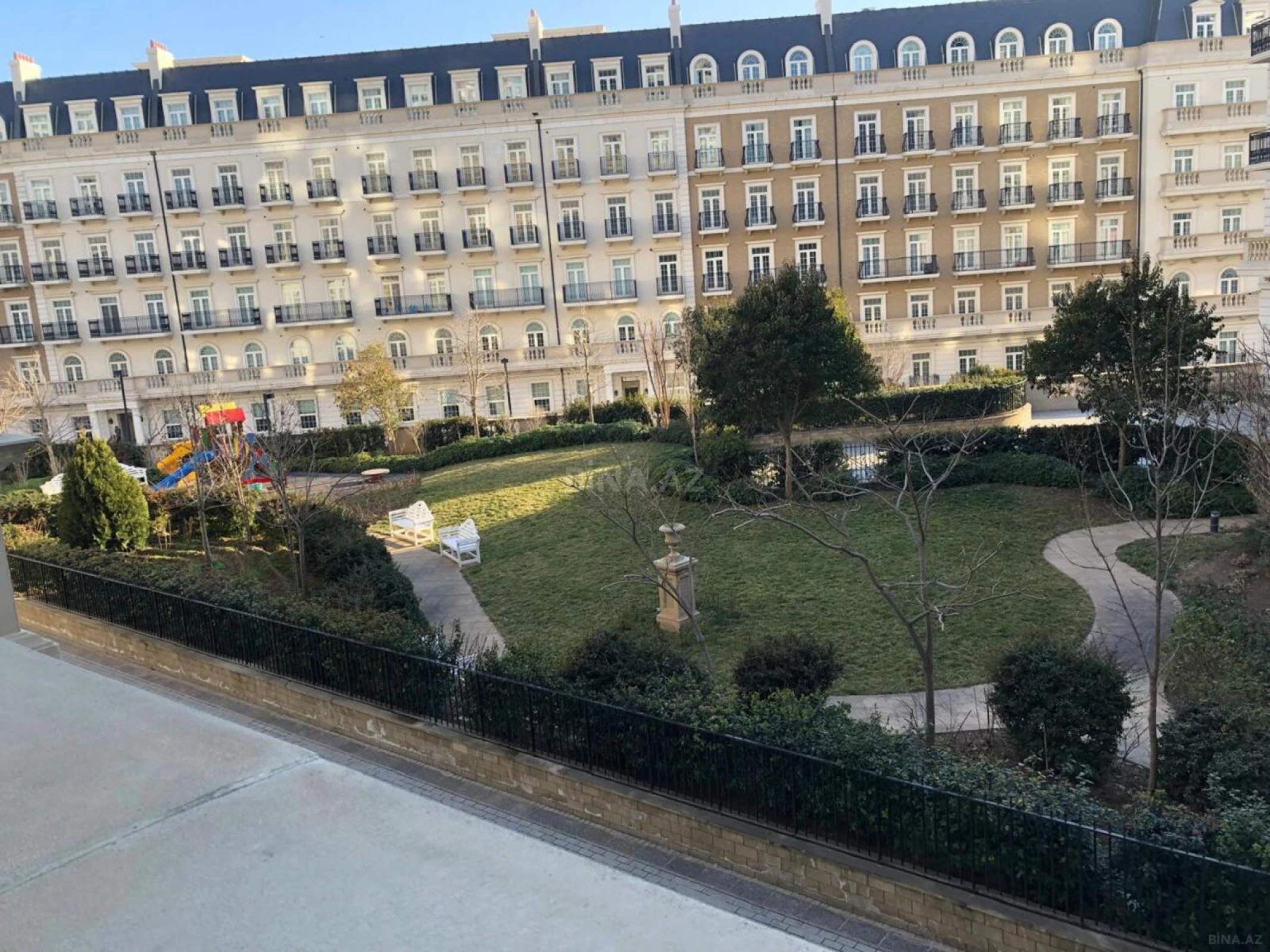 Kirayə verilir 2 otaqlı mənzil 58 m²