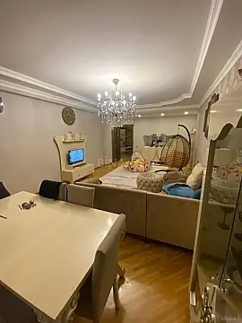 Satılır 3 otaqlı mənzil 130 m²