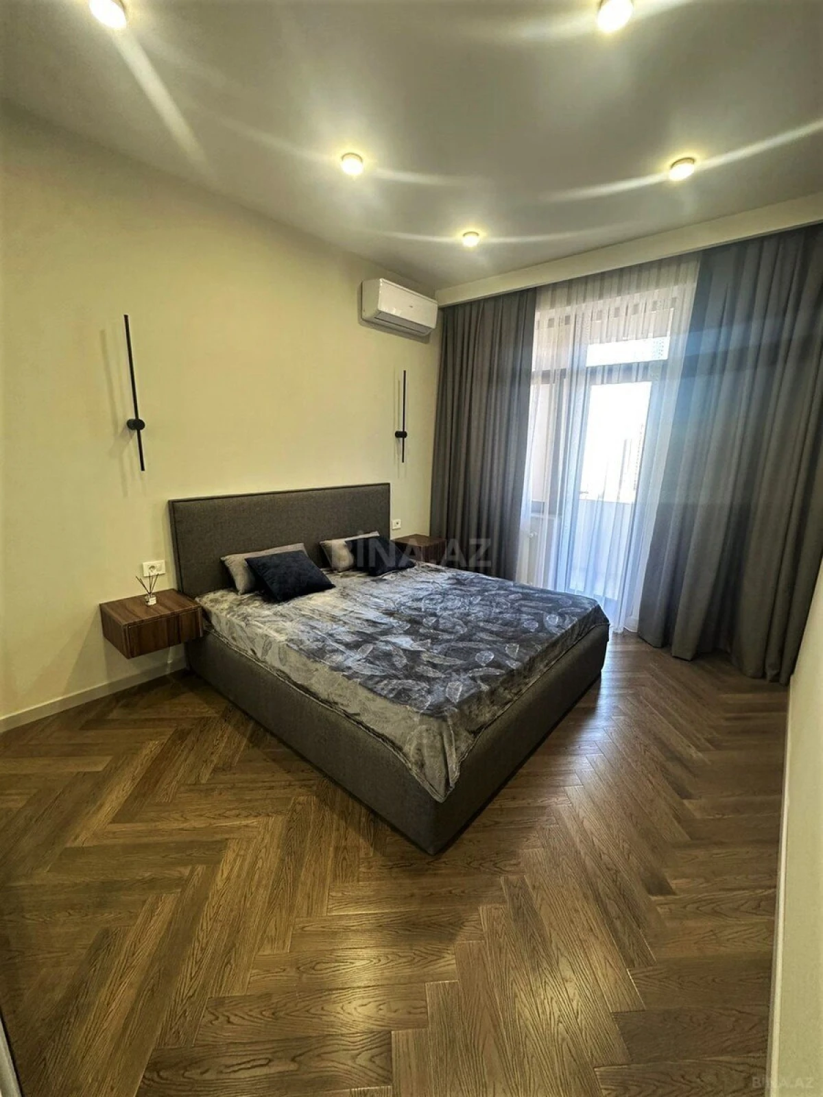 Satılır 2 otaqlı mənzil 54 m²