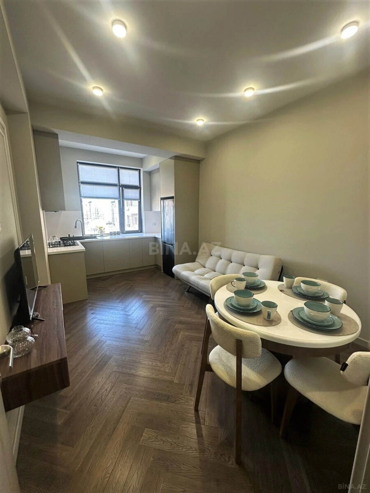 Satılır 2 otaqlı mənzil 54 m²