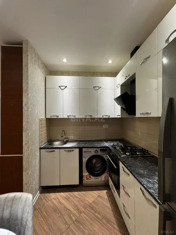 Satılır 2 otaqlı mənzil 64 m²