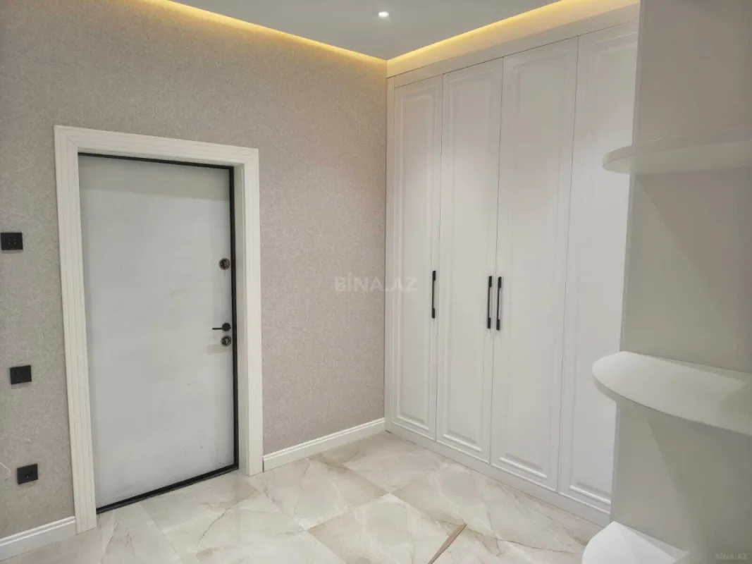 Kirayə verilir 2 otaqlı mənzil 85 m²
