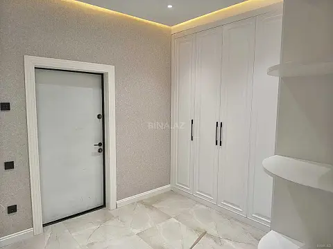 Kirayə verilir 2 otaqlı mənzil 85 m²