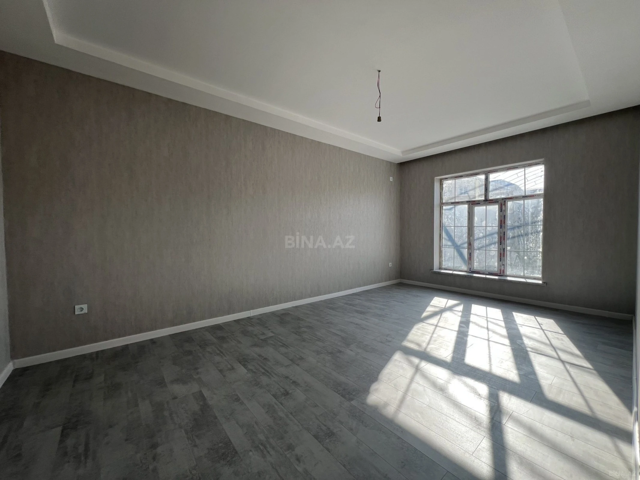 Satılır 4 otaqlı həyət evi 140 m²