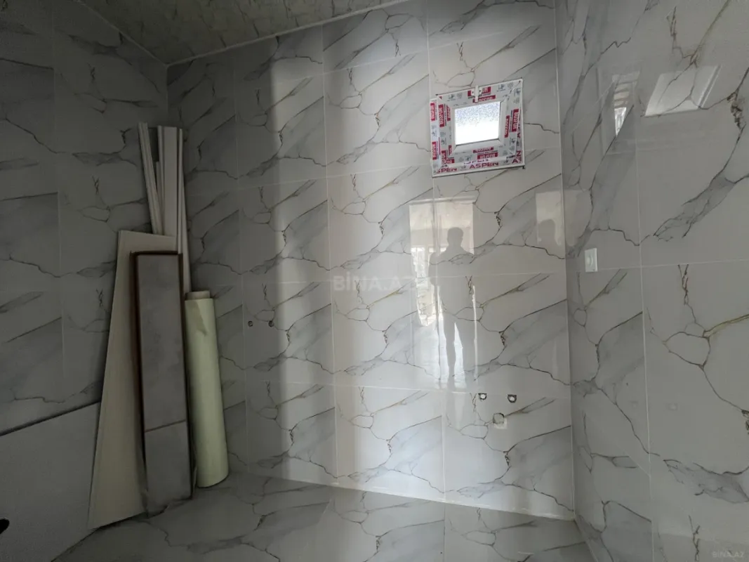 Satılır 4 otaqlı həyət evi 140 m²