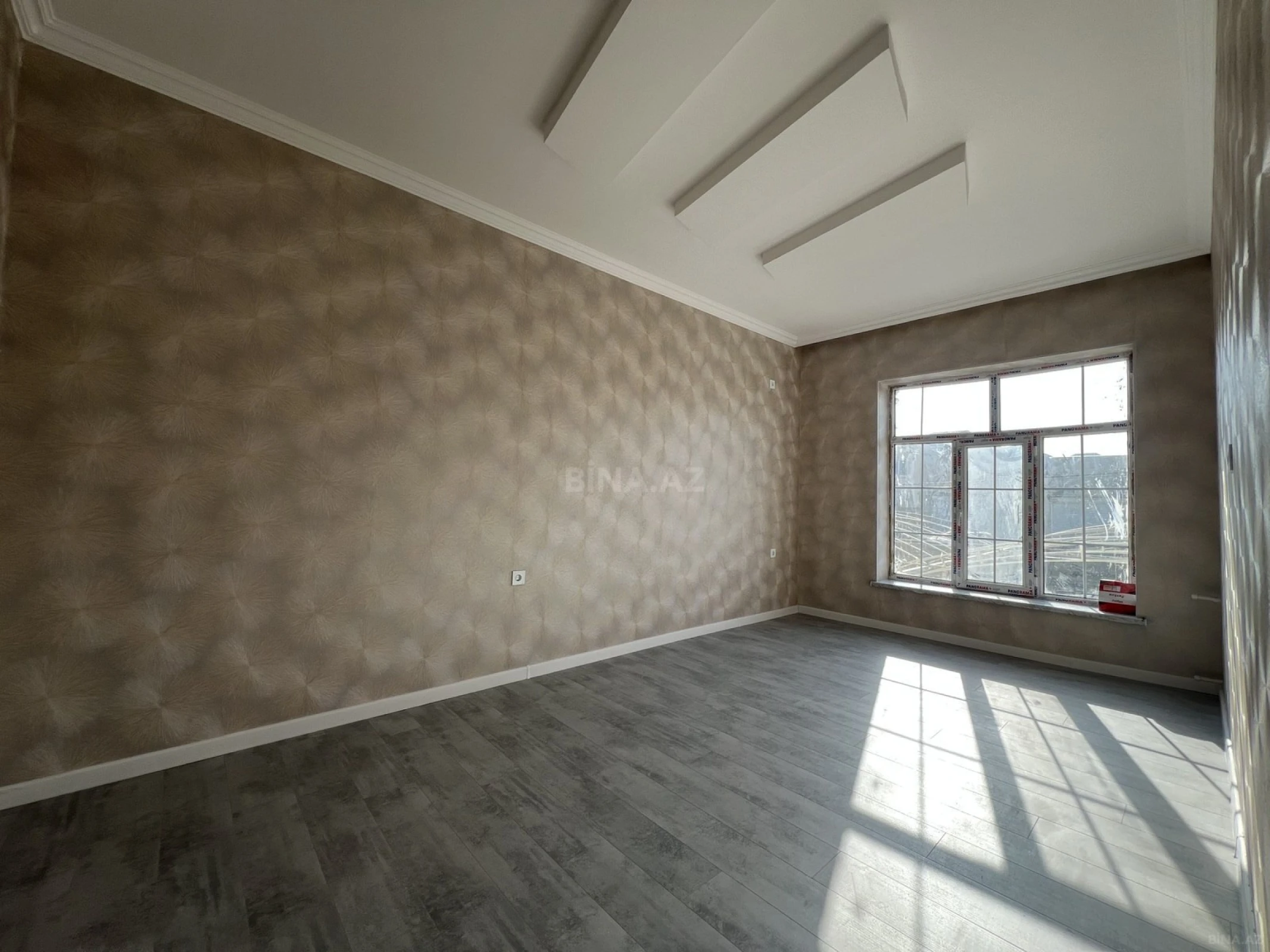 Satılır 4 otaqlı həyət evi 140 m²