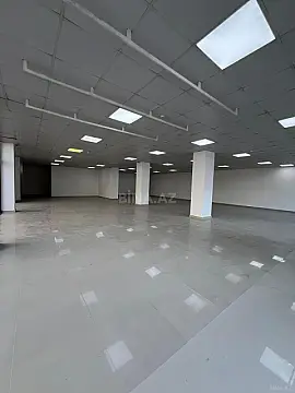 Satılır obyekt 1300 m²