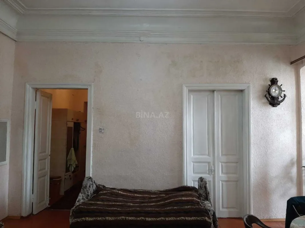 Satılır obyekt 180 m²