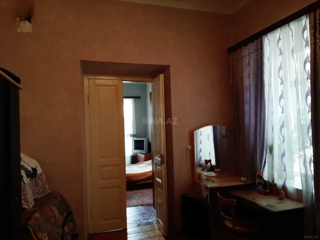 Satılır obyekt 180 m²